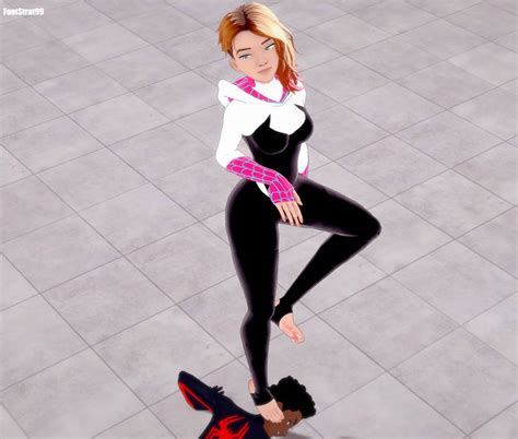 parvad gwen|Gwen helps miles .